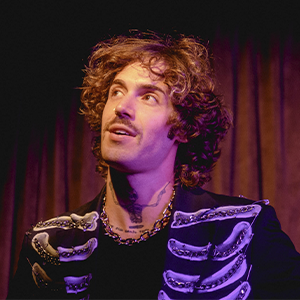 Sebastián Piracés (Francisco, el Hombre)